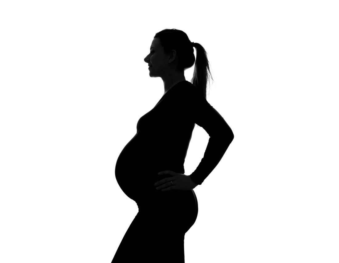 Grossesse silhouette de femme enceinte